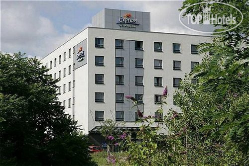 Фотографии отеля  Holiday Inn Express Duesseldorf City-North 3*