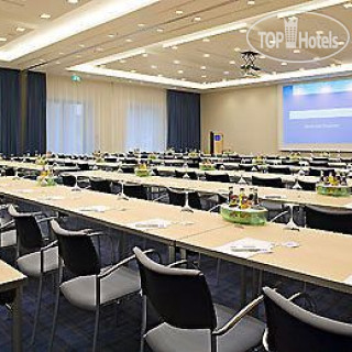 Фото отеля Novotel Berlin Am Tiergarten 4*