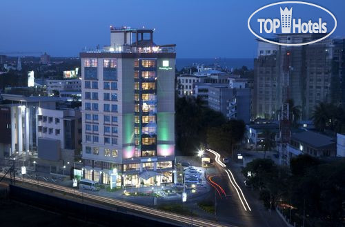 Фотографии отеля  Holiday Inn Dar Es Salaam City Centre 3*