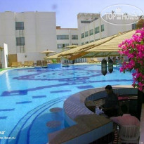 Emira Hotel 