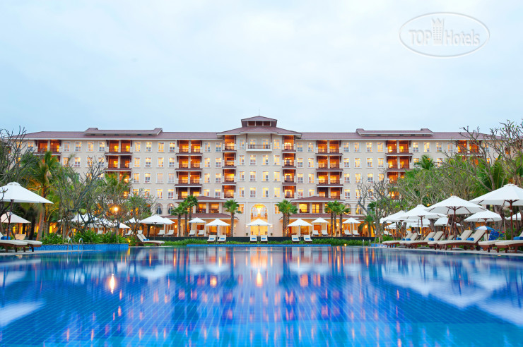 Фотографии отеля  Vinpearl Luxury Da Nang 5*