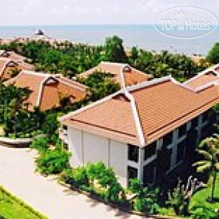 Фото отеля Long Hai Beach Resort 4*