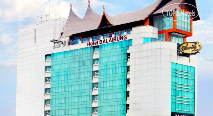 Фотографии отеля  Balairung Hotel Jakarta 3*