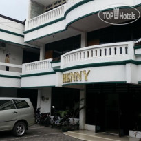 Henny Executive Homestay 