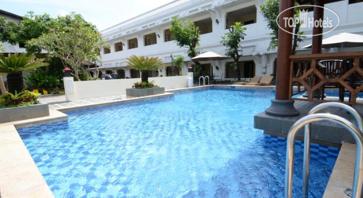 Фотографии отеля  Pelangi Malang Hotel 3*