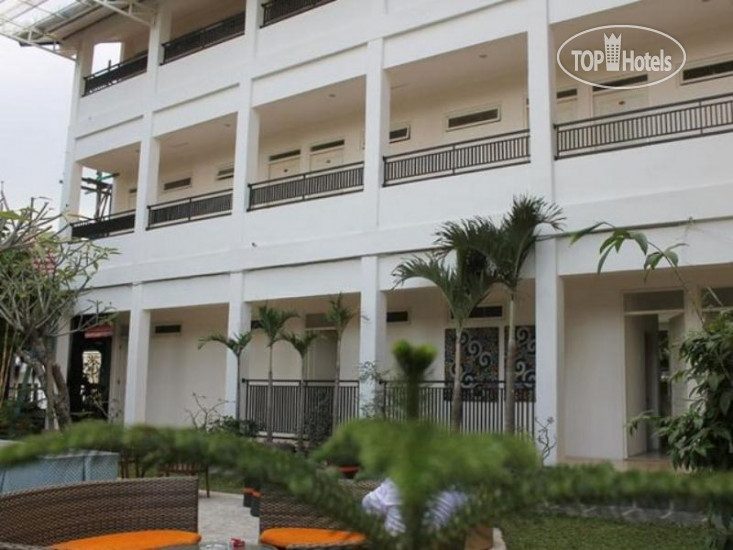 Фотографии отеля  Grand Kalpataru Syariah Hotel 2*