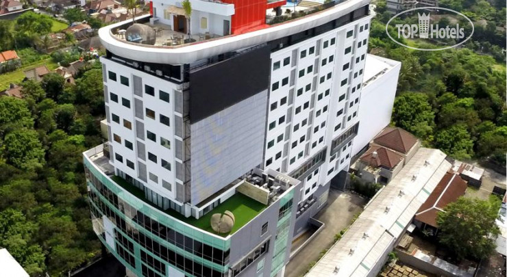 Фотографии отеля  Indoluxe Hotel Jogjakarta 4*