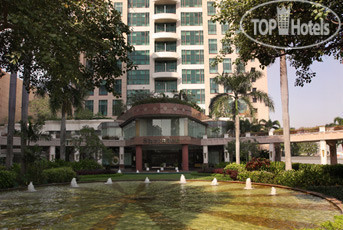 Фотографии отеля  Sheraton Surabaya Hotel & Towers 5*