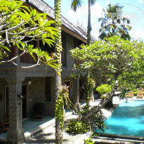 Taman Suci Suite and Villas 