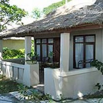 Alit Beach Bungalows 