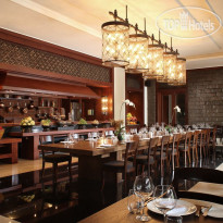 Awarta Nusa Dua Luxury Villas and Spa The Long Table Restaurant