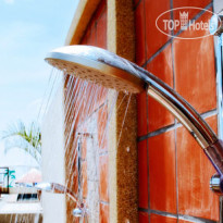 White Sand Krabi Resort Открытый душ
