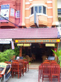 Karon Sunshine Guesthouse, Bar & Restaurant