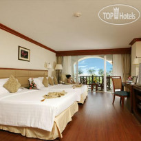 Phuket Graceland Resort & Spa Grand Deluxe Room