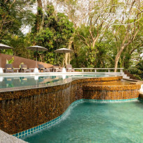 Baan Krating Phuket Resort 