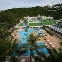 Le Meridien Phuket Beach Resort 