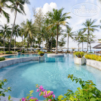 Katathani Phuket Beach Resort 