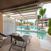 Katathani Phuket Beach Resort Pool Access