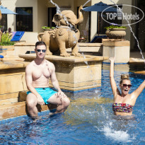 Holiday Inn Resort Phuket Villa Pool