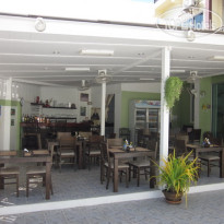 Kata Inn Guesthouse & Restaurant 