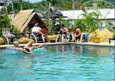 Фотографии отеля  C.S. Resort Phuket 2*