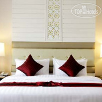 Deevana Plaza Phuket Hotel 