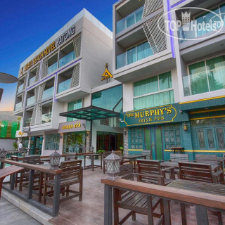 Фото отеля Araya Beach Hotel Patong 4*
