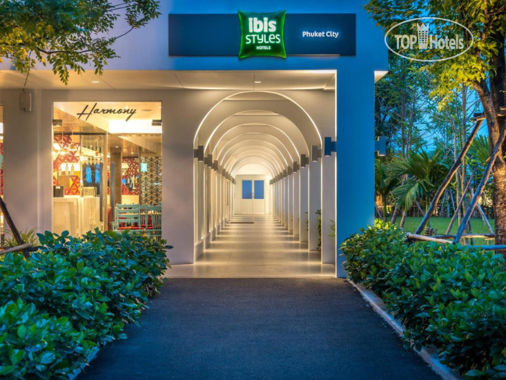 Фотографии отеля  Ibis Styles Phuket City 3*