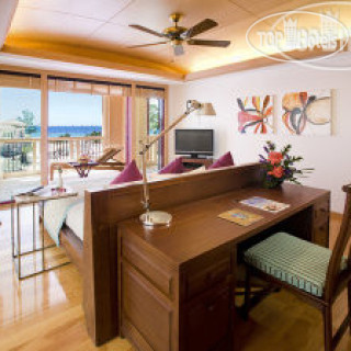 Фото отеля Centara Grand Beach Resort Phuket 5*