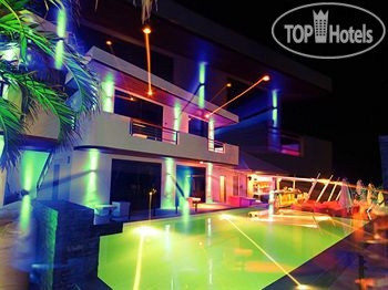 Фотографии отеля  The Dinky Rock Lounge Beach Club & Spa 4*