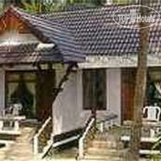 Фото отеля First Bungalow 3*