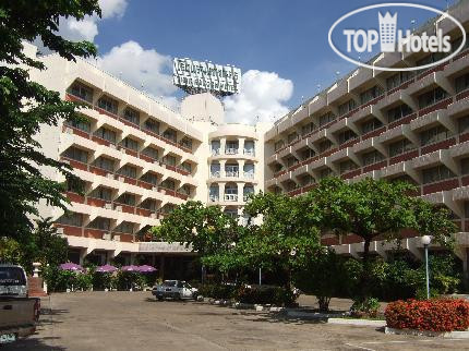 Фотографии отеля  Thepnakorn Hotel Phitsanulok 2*