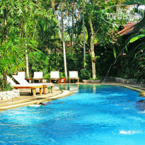 Baan Klang Aow Beach Resort 