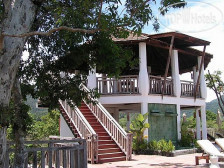 Aana Resort & Spa 3*