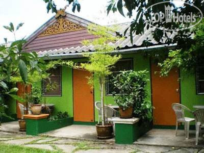 Фотографии отеля  Baan Bua Guest House 2*