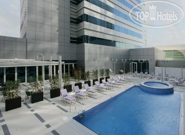 Фотографии отеля  Premier Inn Abu Dhabi Capital Centre 3*