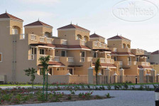 Al Hamra Village Town House 4*
