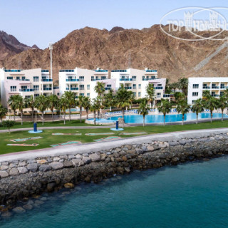 Фото отеля The Radisson Blu Fujairah Resort 5*