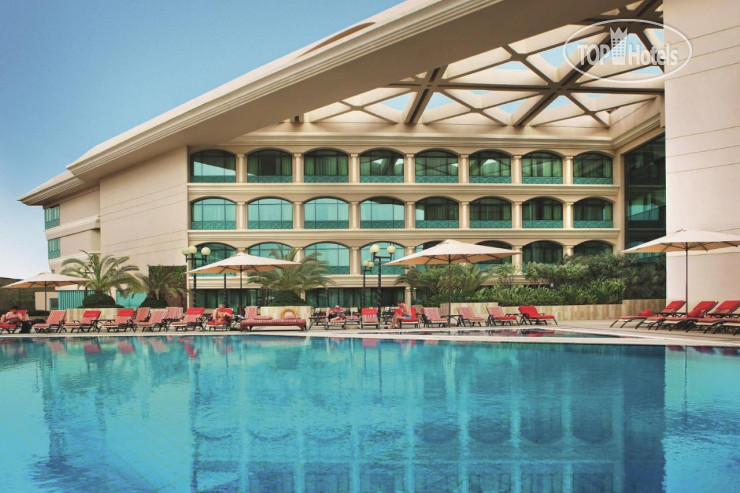 Фотографии отеля  Movenpick Grand Al Bustan Dubai 5*