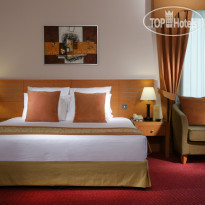 Golden Tulip Deira Hotel 