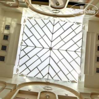 Фото отеля Capitol 4*