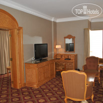 Chelsea Plaza Hotel Exquisite decor of Rooms is fi