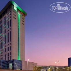 Holiday Inn Dubai Festival City 4*