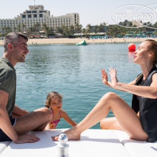 Фото отеля JA Beach Hotel 5*