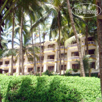 Bambolim Beach Resort 3*