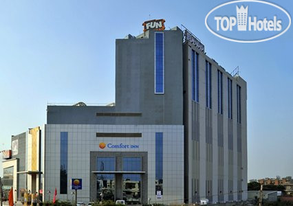 Фотографии отеля  Comfort Inn Tulip Heights 3*