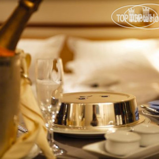 Фото отеля Crowne Plaza Jordan Dead Sea Resort & Spa 5*