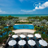 Crowne Plaza Hainan Spa & Beach Resort 