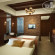 Shengyi Holiday Villa Hotel & Suites 