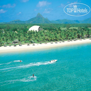 Фото отеля La Pirogue A Sun Resort 4*